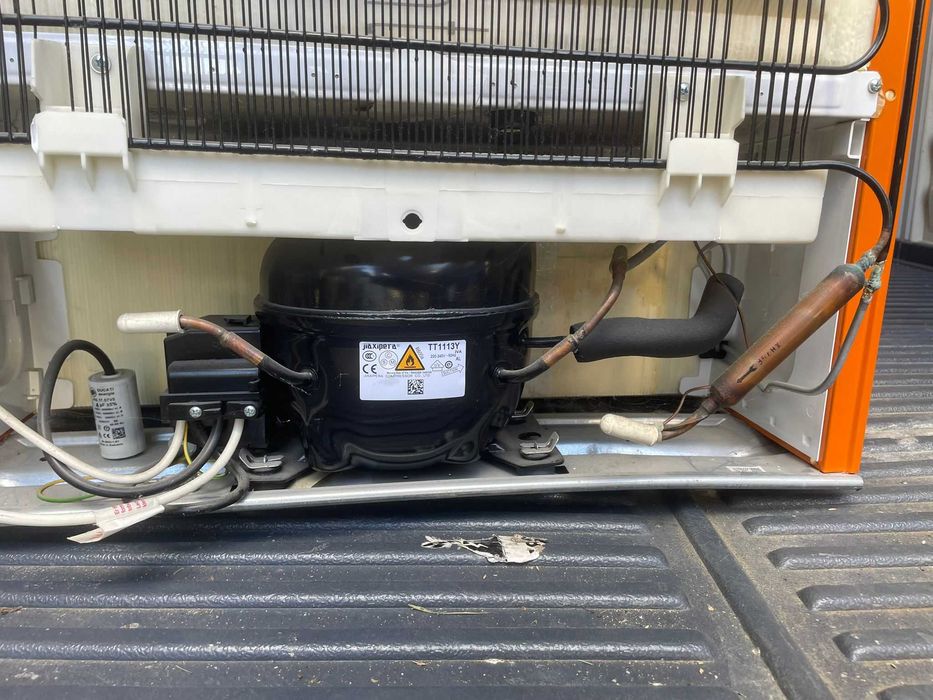 Combina frigorifica Gorenje Old Time,FrostLess, 326 l,portocaliu