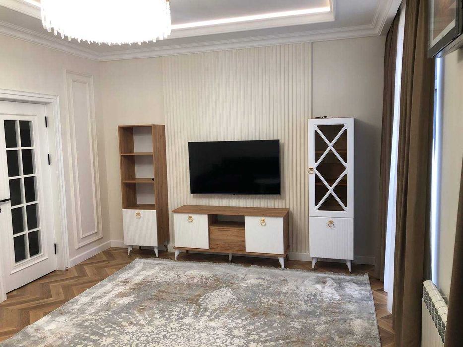 СРОЧНО Сдаётся кв ор-р ЖК Силк Роуд 3/1/10 ро-н Мирзо-Улугбекский 117*