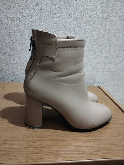 Продам ботиночки