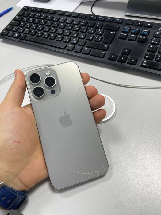 Iphone 15 pro max 88%