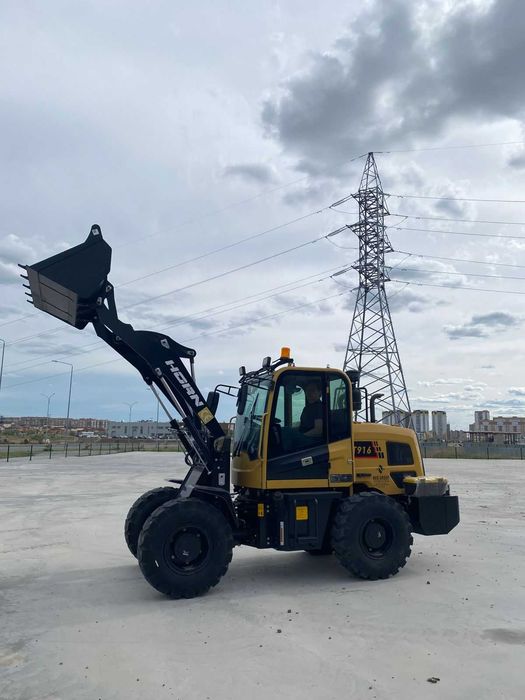 Фронтальный погрузчик HORN T916