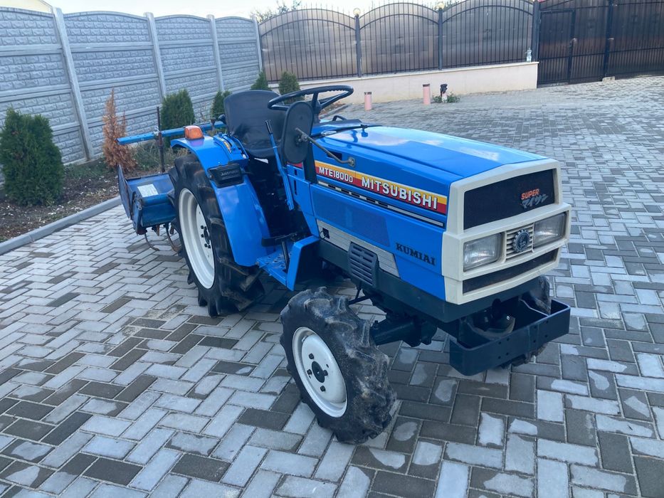 tractor japonez Mitsubishi 18 cai 4x4 cu freza