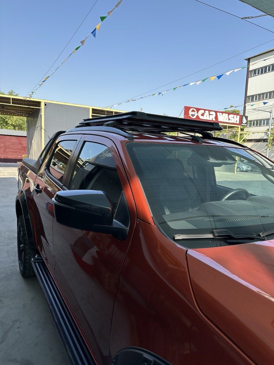 Багажник на крышу Isuzu D-MAX.