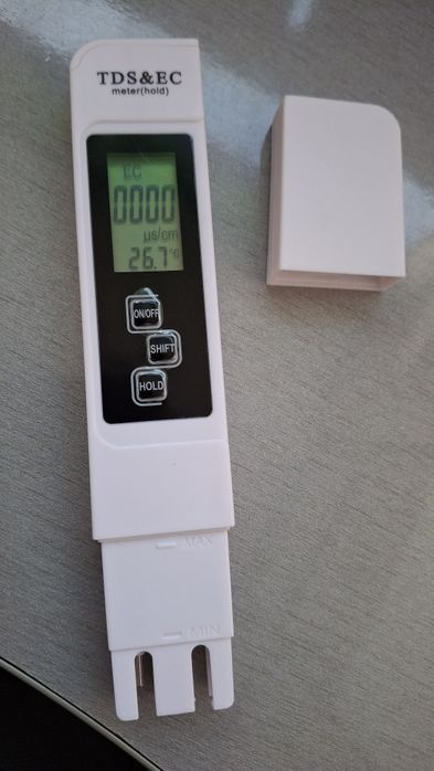 Aparat pentru măsurat calitatea apei-duritate conductivitate