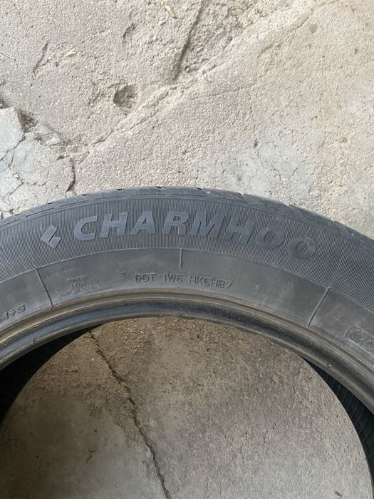 Продам резину 235/55/R19