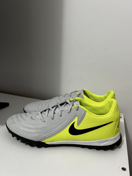 Ghete fotbal Nike phantom GX