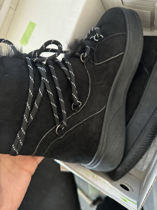 Нови зимни обувки 39 номер