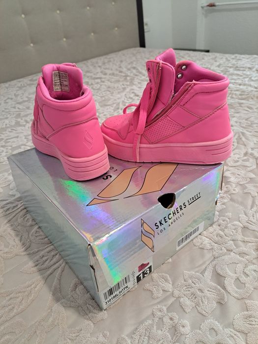 Adidasi Skechers, nr.30, 20cm.interior