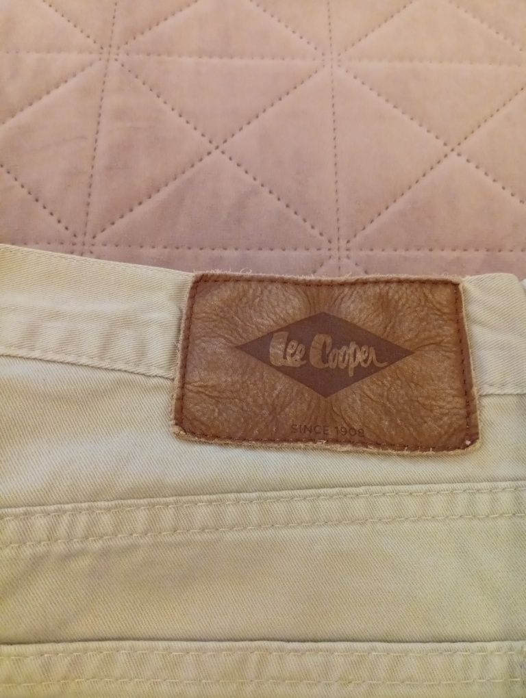 Дънки на Lee Cooper