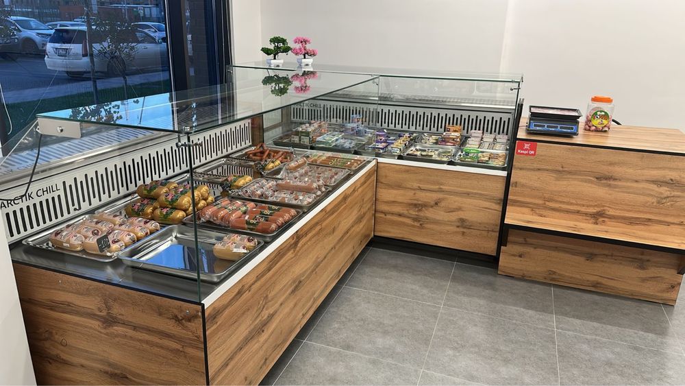 Продам хололильник - оборудование, новое.