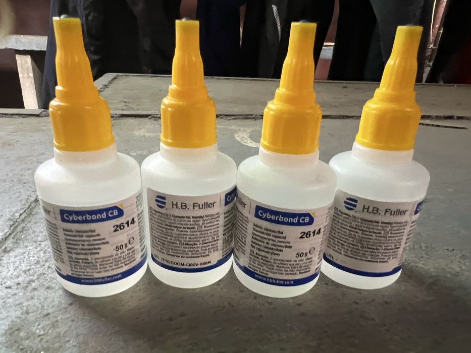 Vand adeziv Cyanoacrilat de 50 grame