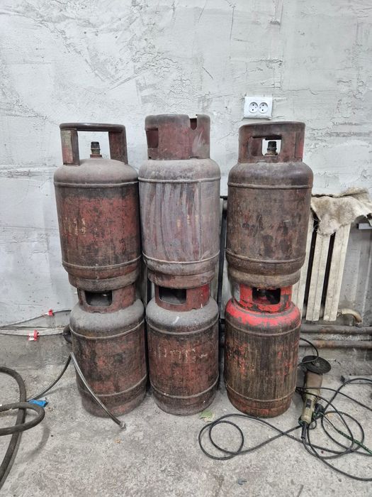 Продам газовые баллоны, 6шт,б/у