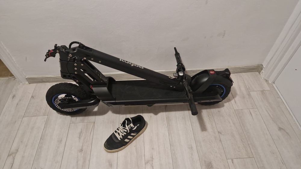 Trotineta electrica Kugoo G1