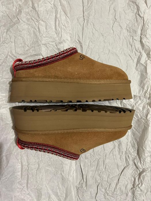 Papuci Ugg Tazz II