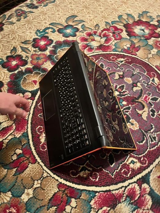 Срочно продается ноутбук