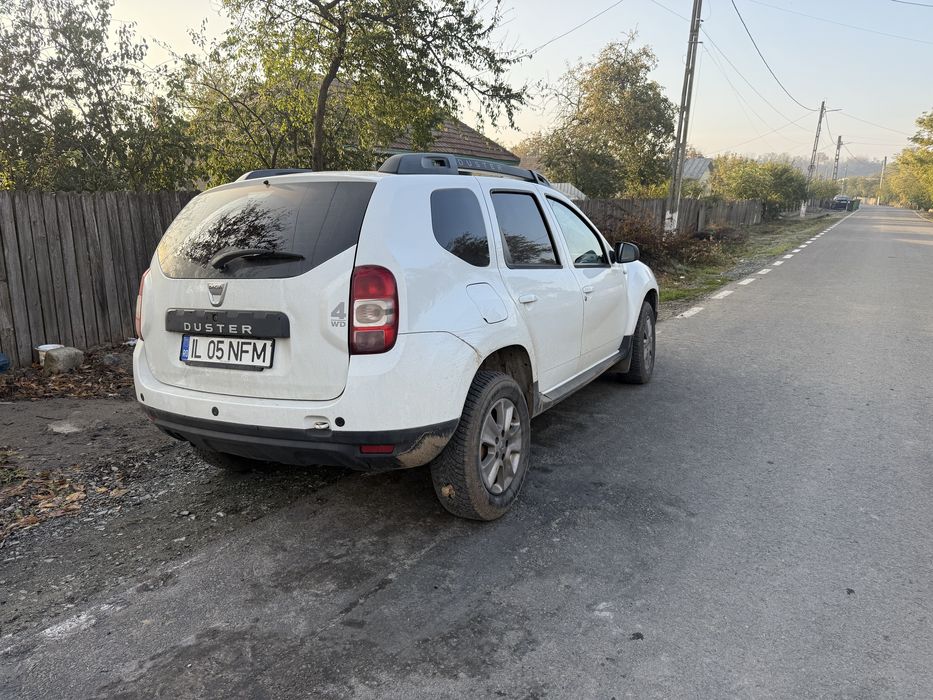Vand schimb Dacia duster 4x4 2015 euro 6 fara adblue