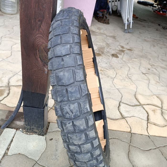 Pirelli Scorpion 90/90/21