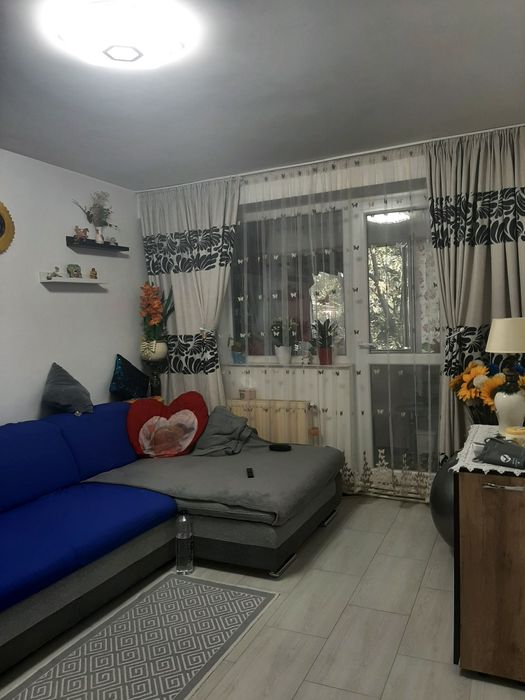 Vand Apartament 2 camere  renovat