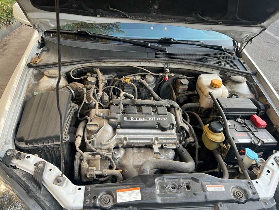 Сотилади Gentra 1.5 / 2021 декабрь / ранги оқ / пробег 68000 км