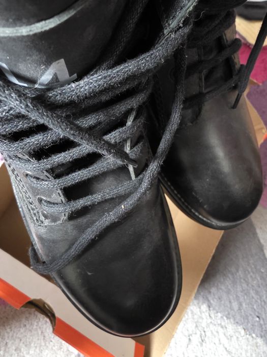 Ghete Diesel nr 44 cu 29 cm noi originale