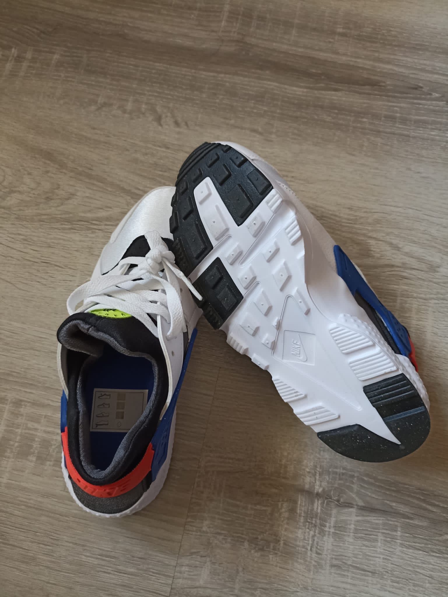 ПРОМО ЦЕНА Детски снейкъри Nike Huarache