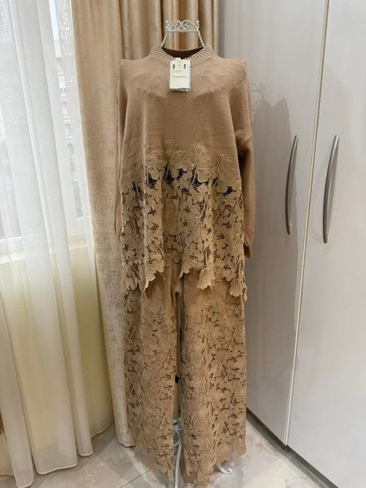 Комплект цвят капучино акцент дантела