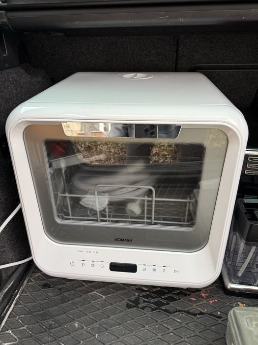 Mini masină de spălat vase Bomann
