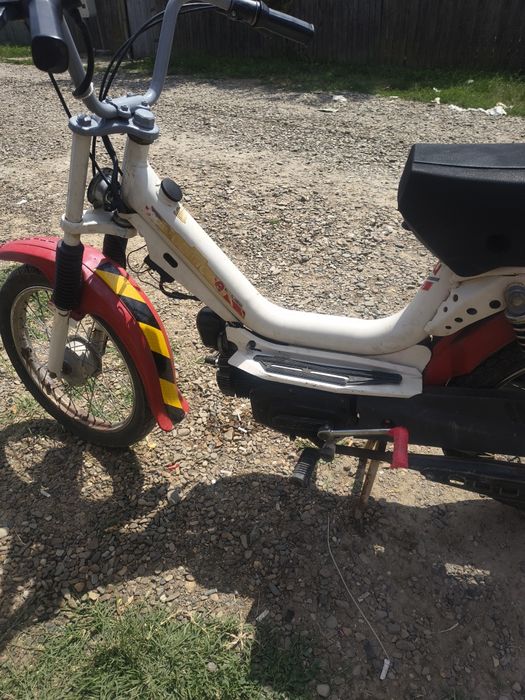Vând scuter  stare buna de funcționare