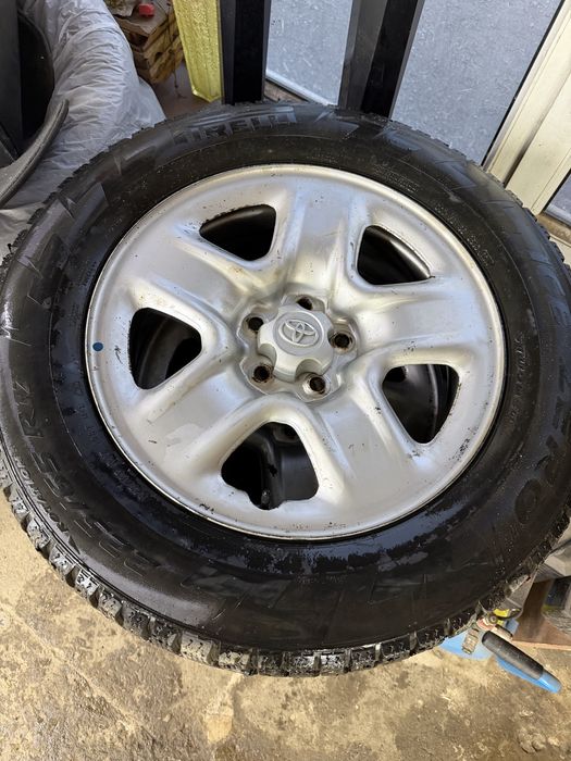 Продам оригинальные диски рав4 R17