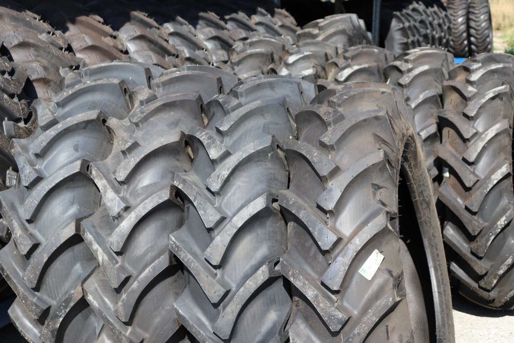 Cauciucuri Tractor spate  13.6-28 BKT 8 PLY Noi cu garantie AgroMir