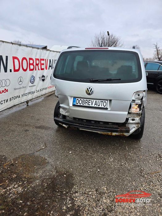 **САМО НА ЧАСТИ*** VW Touran 2.0tdi, ръчни скорости, ляв волан