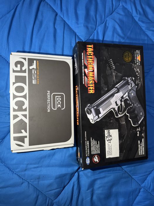 Replici pistoale airsoft