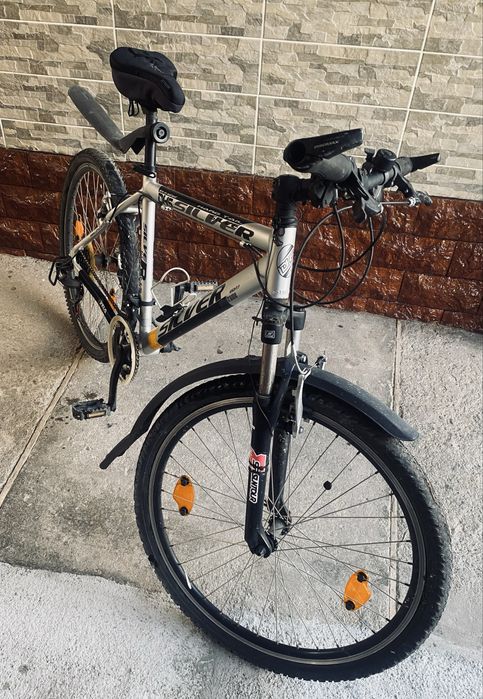 Bicicleta Silver cu semi-sistem Shimano