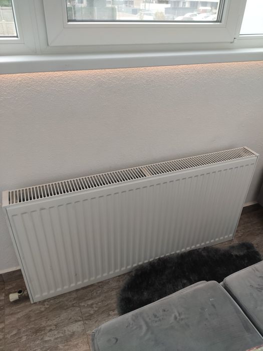 Calorifer otel Ferroli GR F 22K, 600 x 1200 mm, accesorii incluse