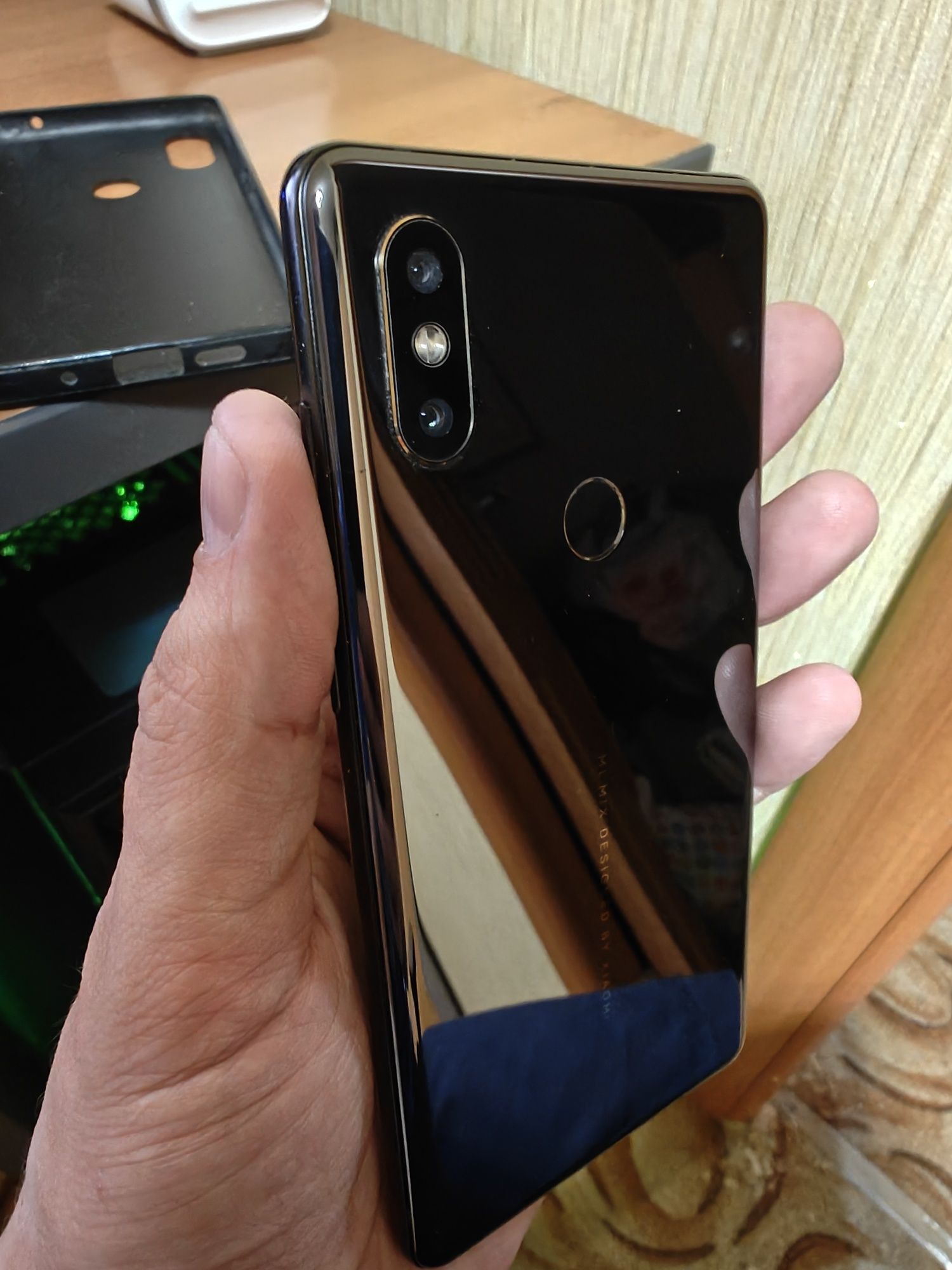 Продам mi mix 2s