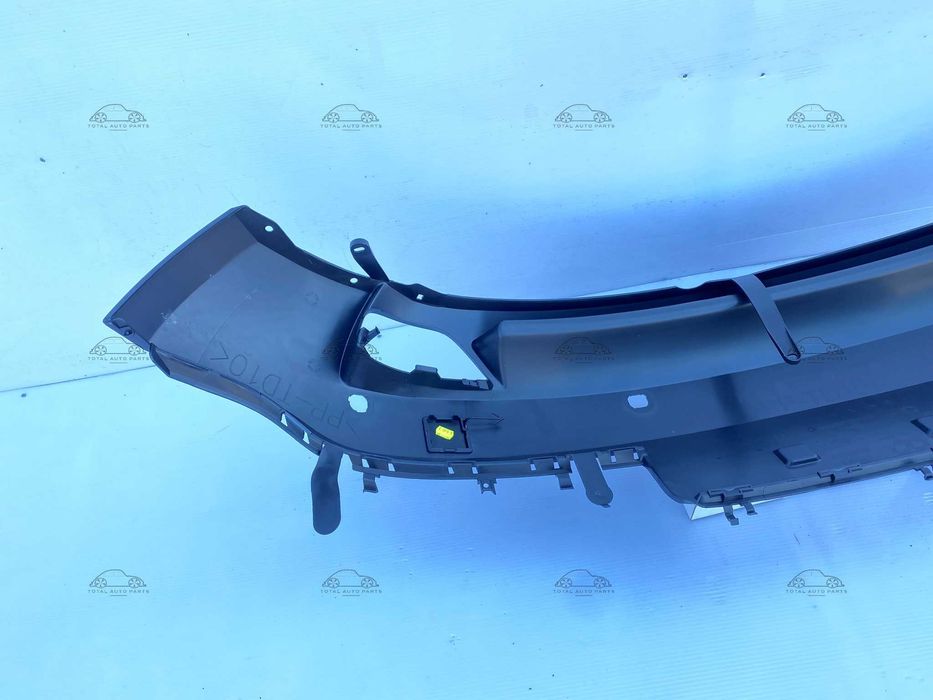 Spoiler bara spate Renault Megane 3 coupe 2008-2012 nou original