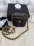 Chanel малка чанта