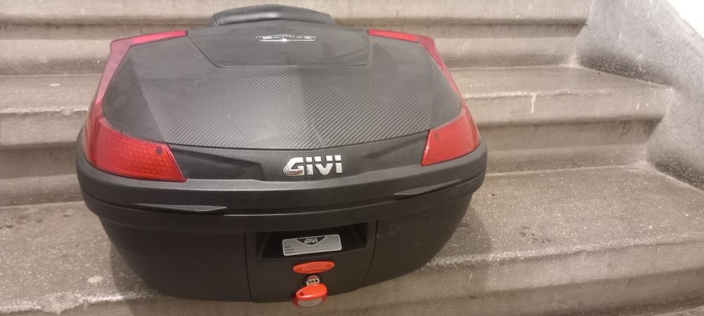 Top case GIVI Blade Monolock B47