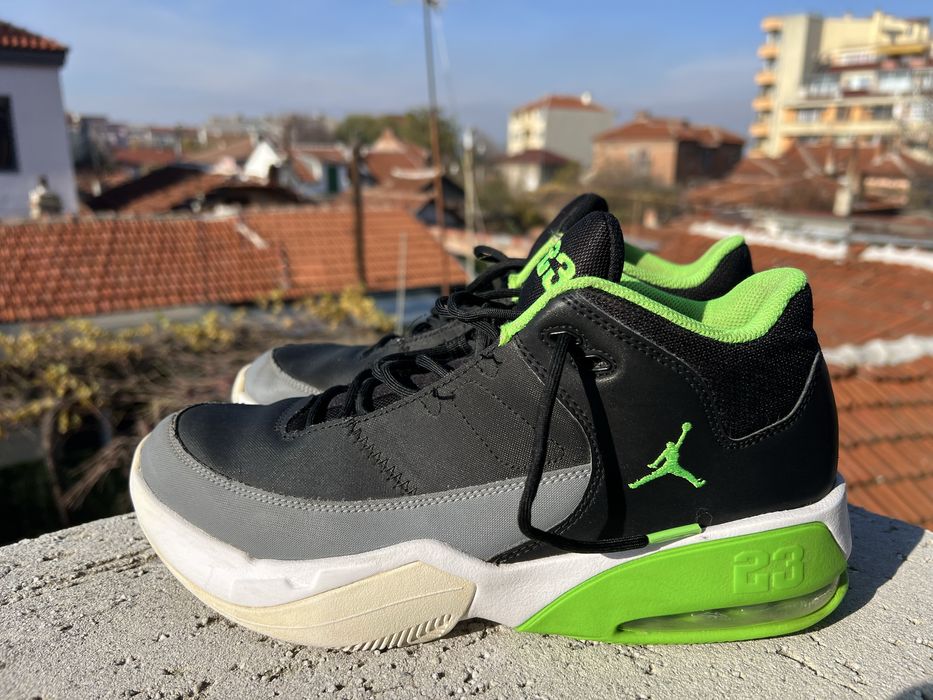 Nike Air Jordan Aura 44