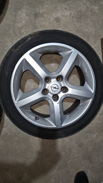 Roti complete 225 45 R17 , jante aliaj