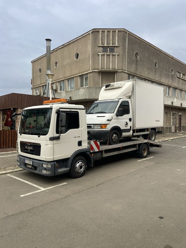 Tractari auto. Deblocari auto