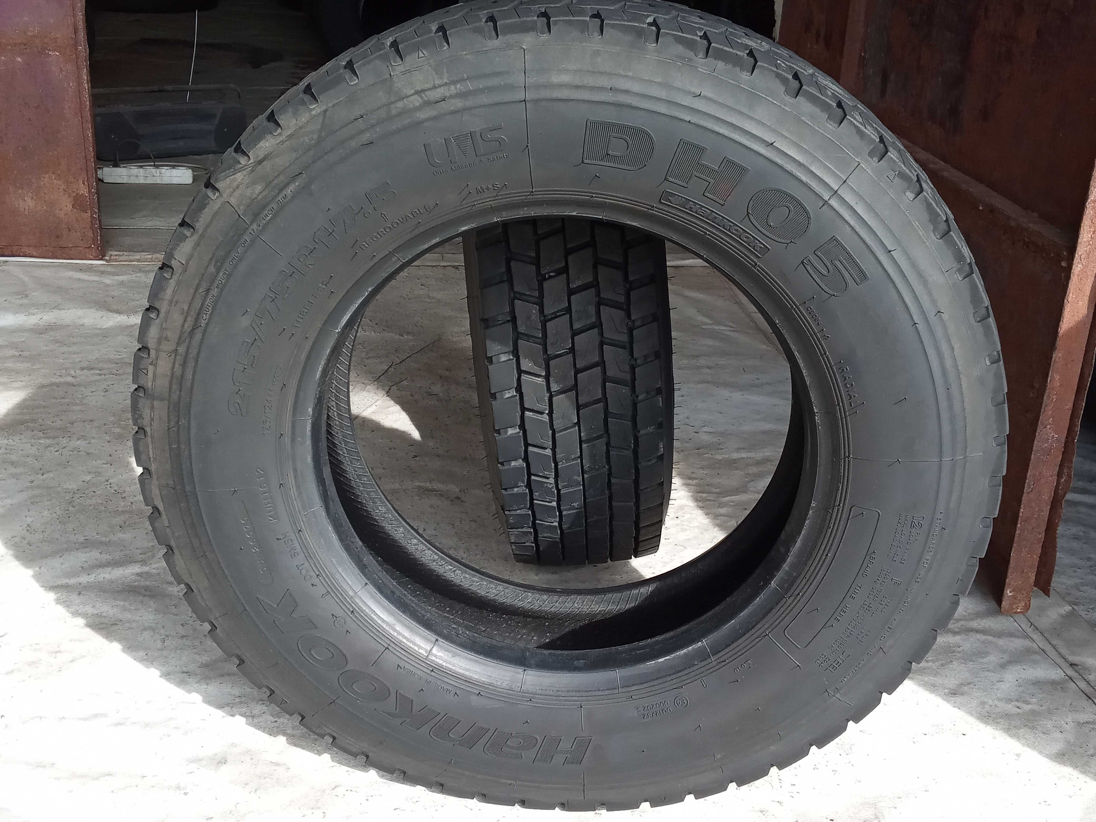2 тежкотоварни гуми 215/75R17.5 Hankook DH05 126/124M M+S 12PR
