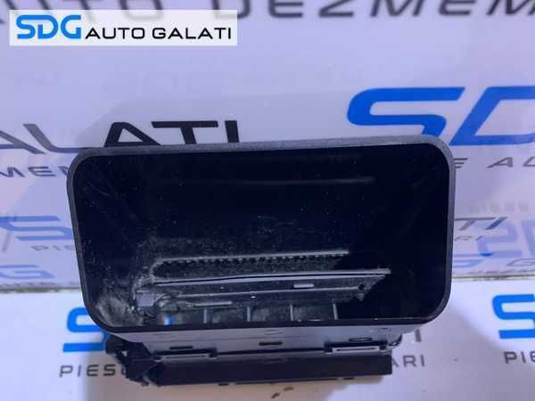 Gura Grila Aer Ventilatie Aerisire Bord Centru Stanga Ford Kuga 2008 - 2012 Cod 3M51-R014L21-AE 3M51R014L21AE