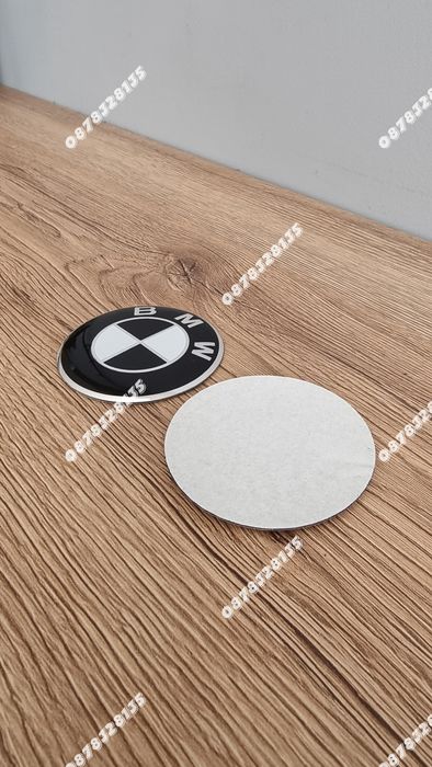 Задна емблема за БМВ / BMW Е46 КОМБИ тип Люспа черно с бяло