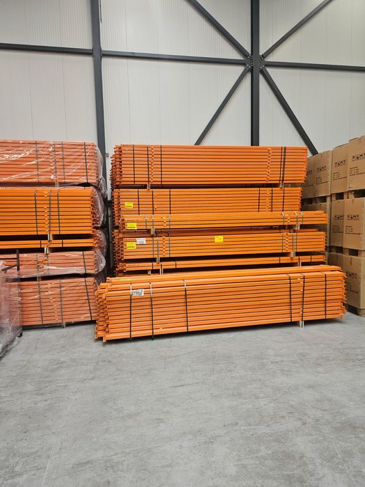 Rafturi metalice pentru depozit