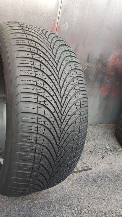1бр. всесезонна гума 225/50/17 Sava, All Weather , дот22
dot4622
6.7mm