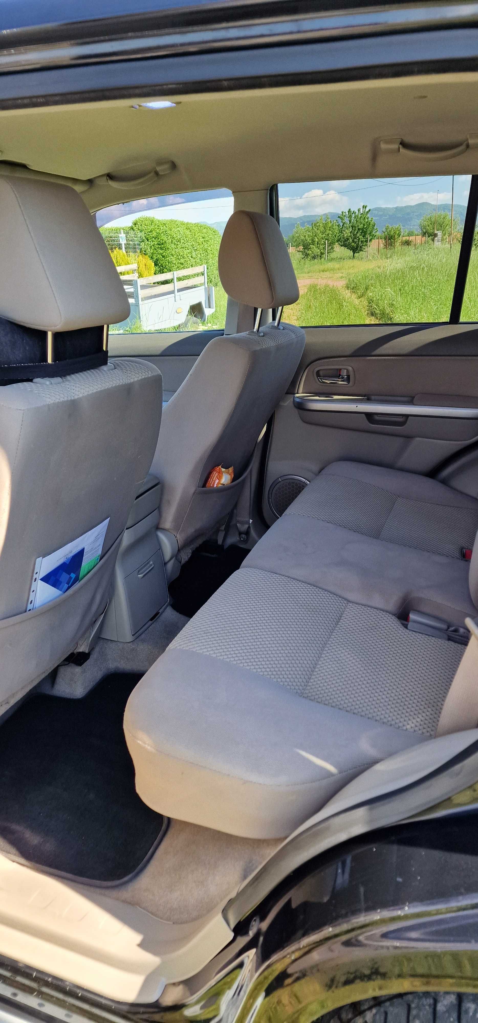 Продавам Suzuki Grand Vitara Premium Facelift 2.4i 2012