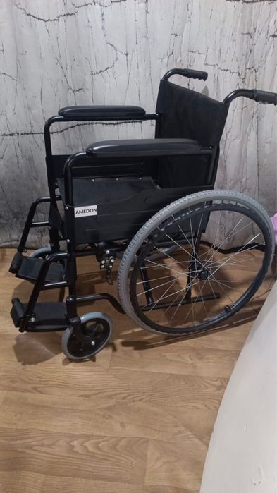 Продается инвалидная коляска. За 85000тг