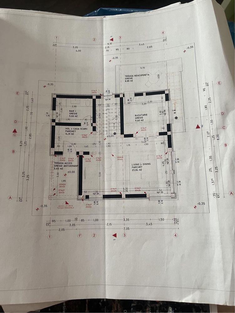 Vila deosebita in Bucium , sos principala