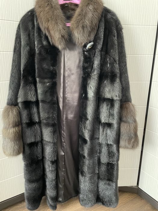 Продам норковую шубу